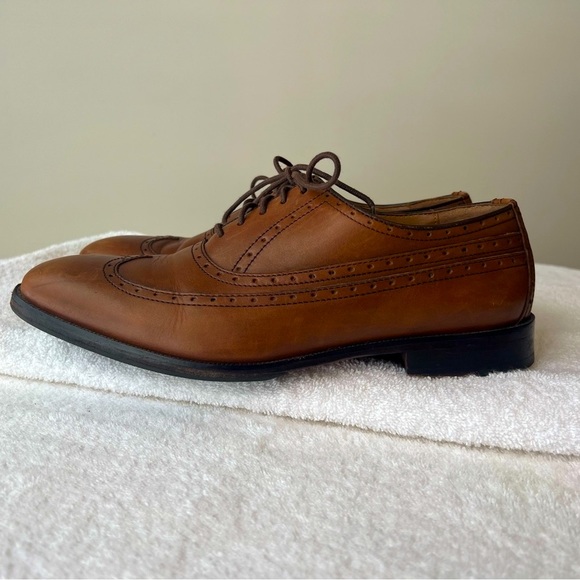 Johnston & Murphy Henrick Wingtip Oxford - Picture 3 of 16